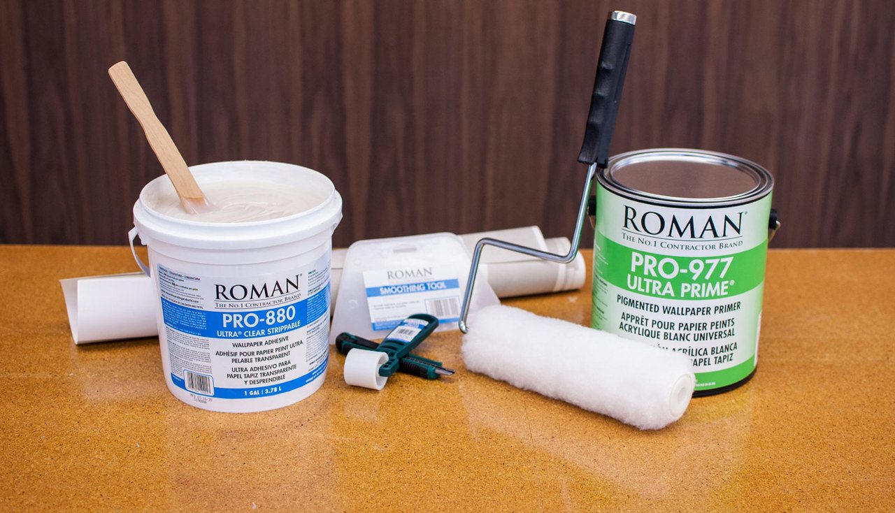 Roman wallpaper products - paste and primer